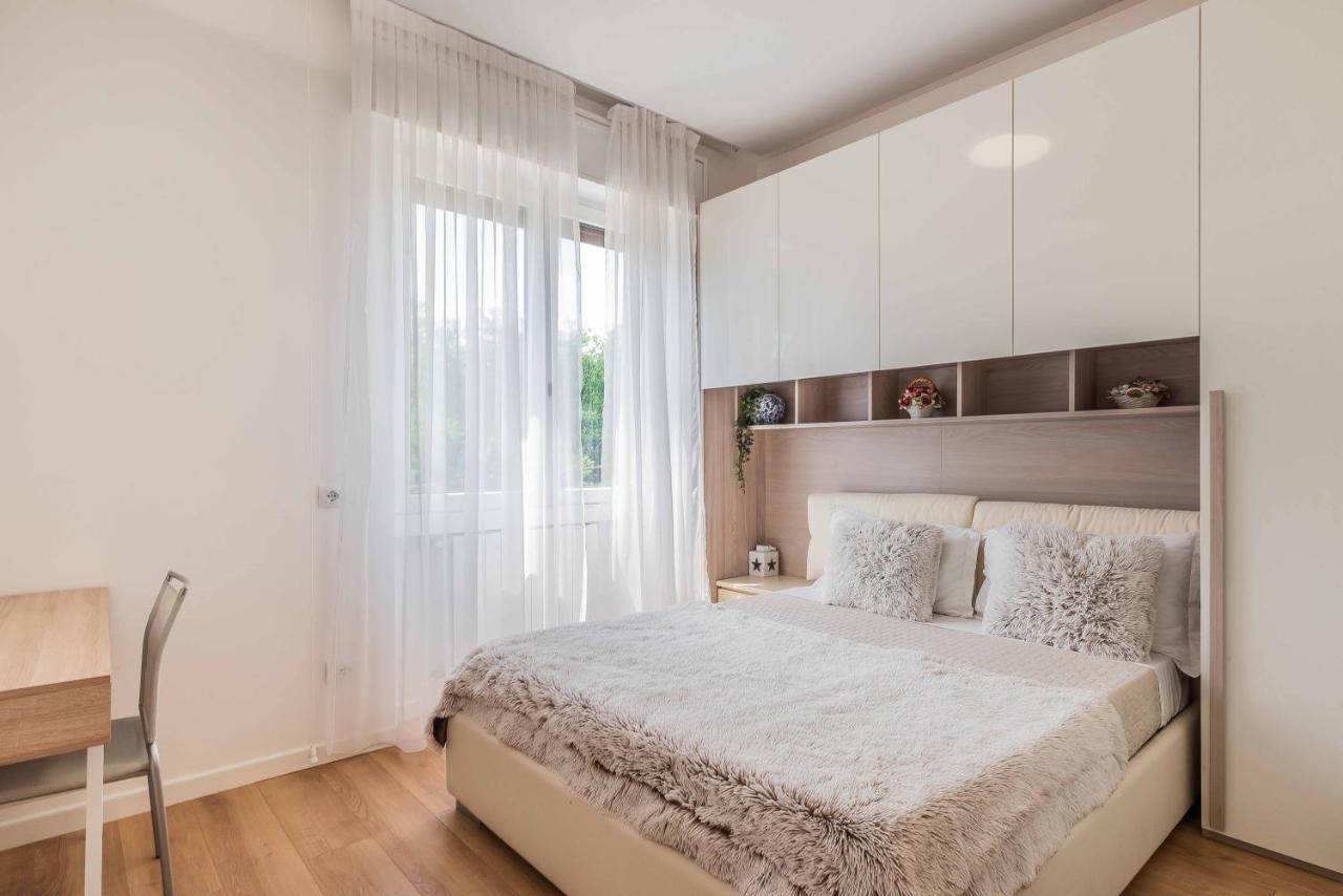 Luxury Apartment Malpensa Cardano Al Campo Exterior photo